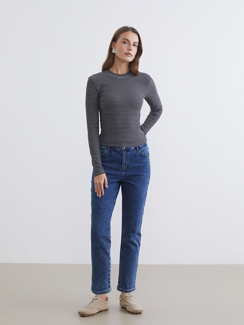 İndigo Beli Lastikli Slim Mom Kadın Jean Pantolon