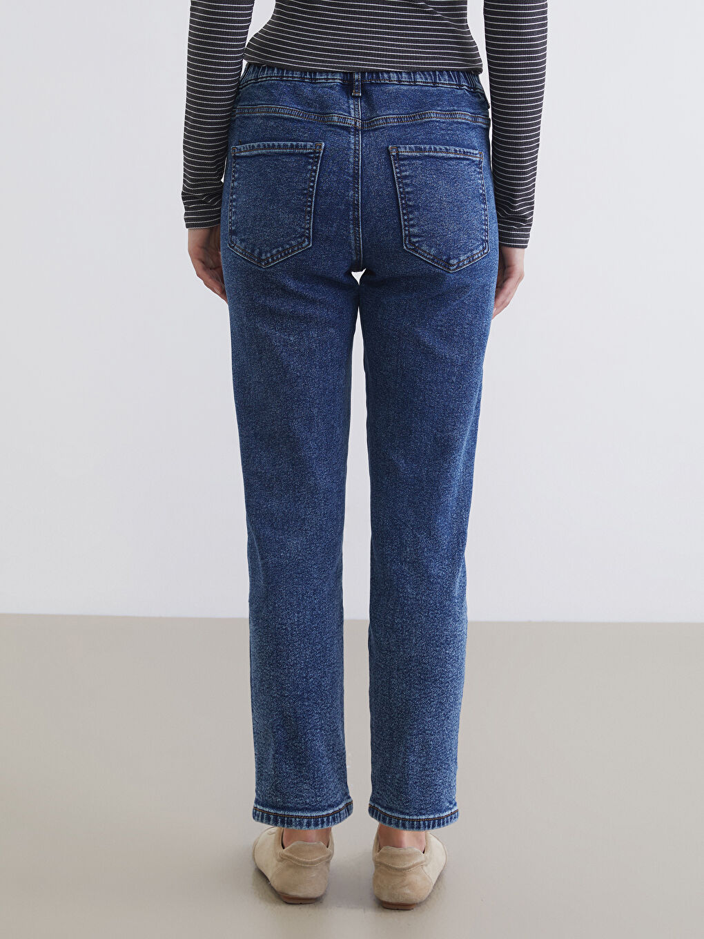 İndigo Beli Lastikli Slim Mom Kadın Jean Pantolon-3