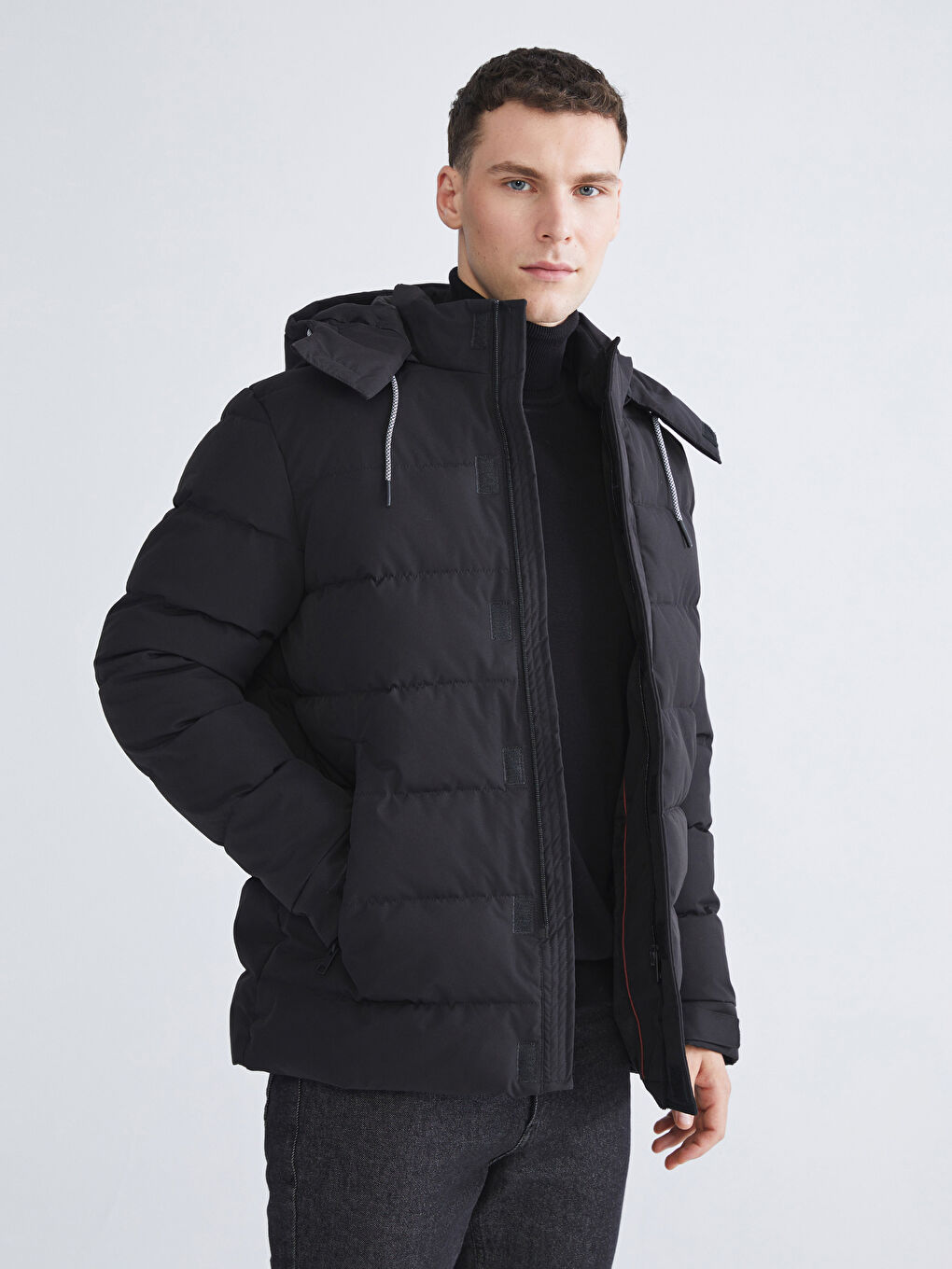 Standard Fit Hooded Men's Puffer Coat
