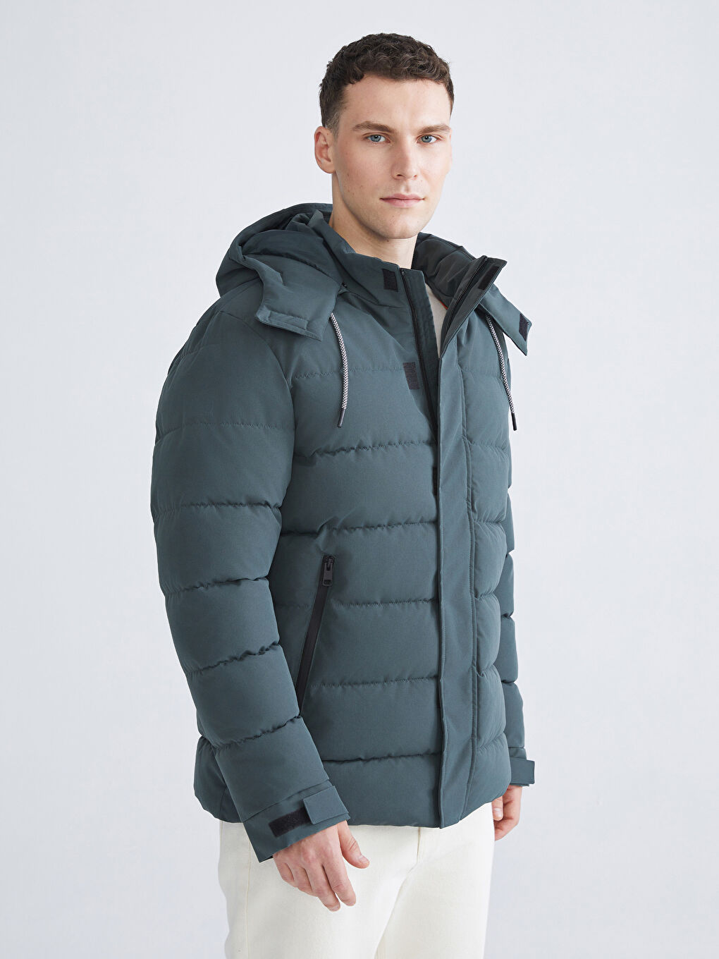 Standard Fit Hooded Men's Puffer Coat