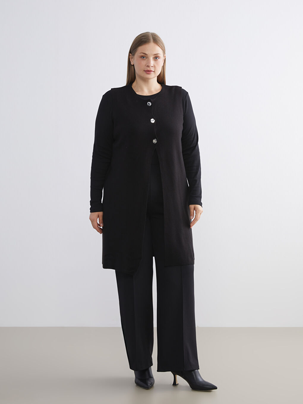 Gilet en Tricot à Col Rond pour Femmes-1