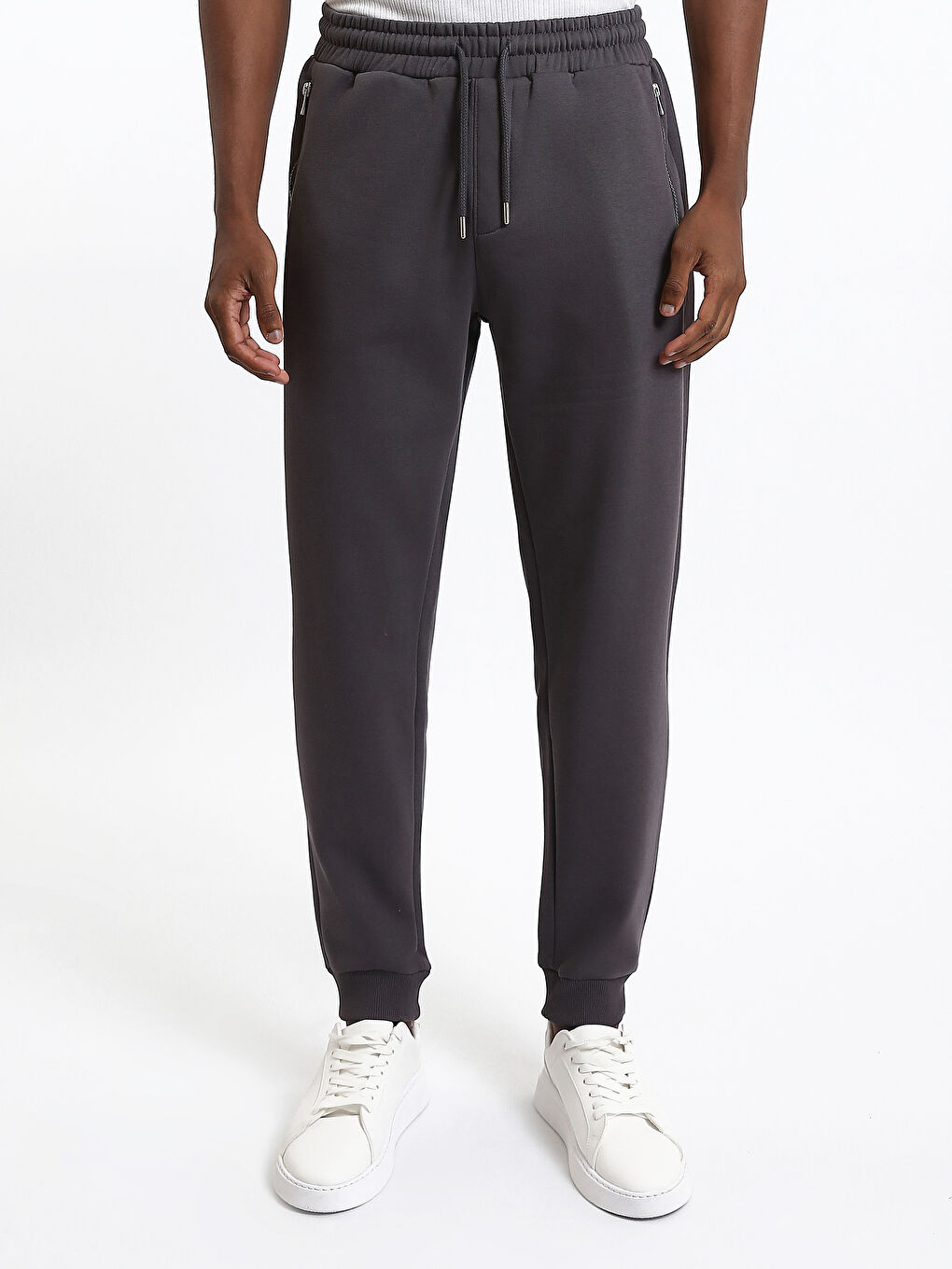 Standard Fit Men's Jogger Sweatpants-2