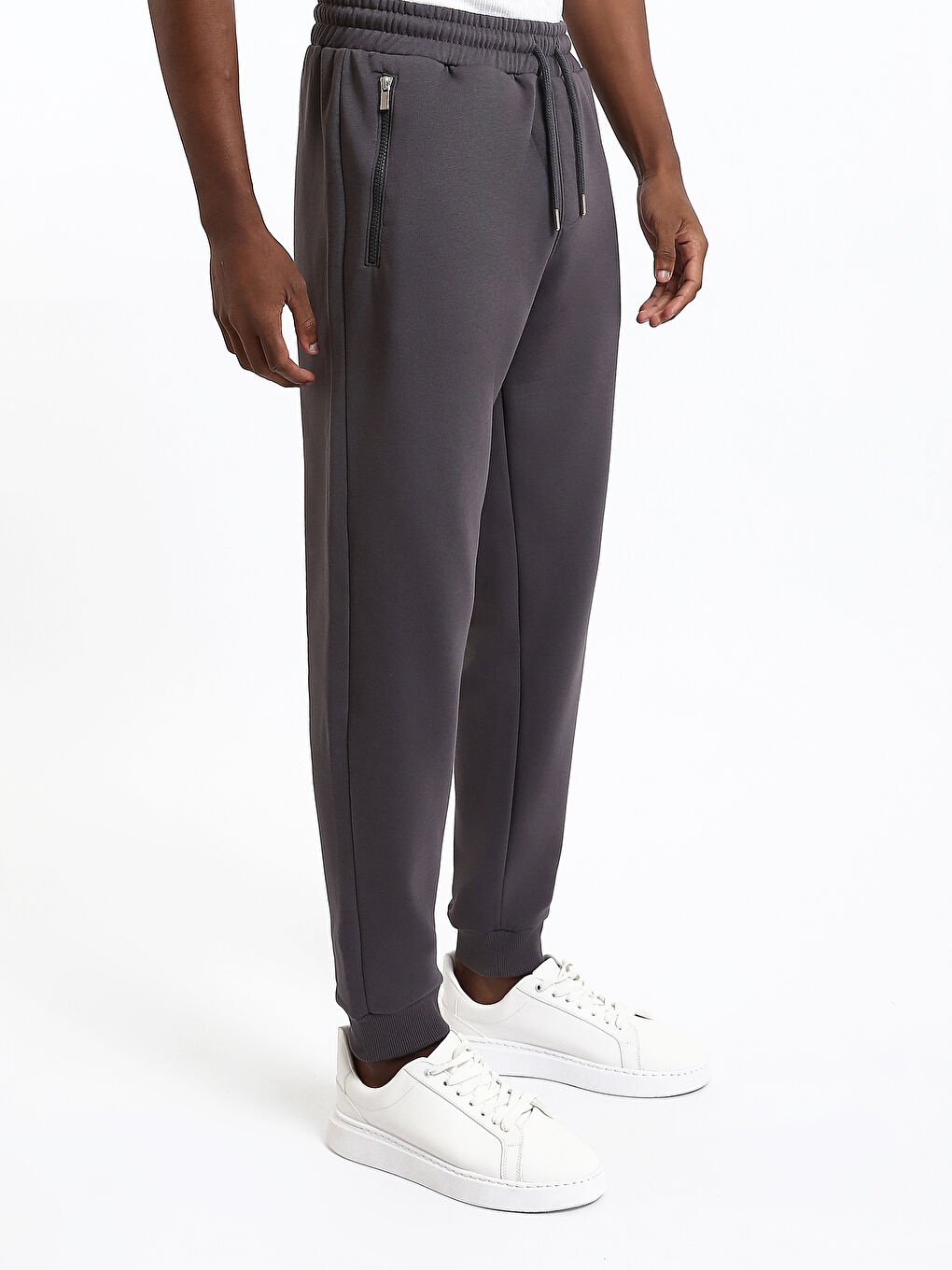 Standard Fit Men's Jogger Sweatpants-6