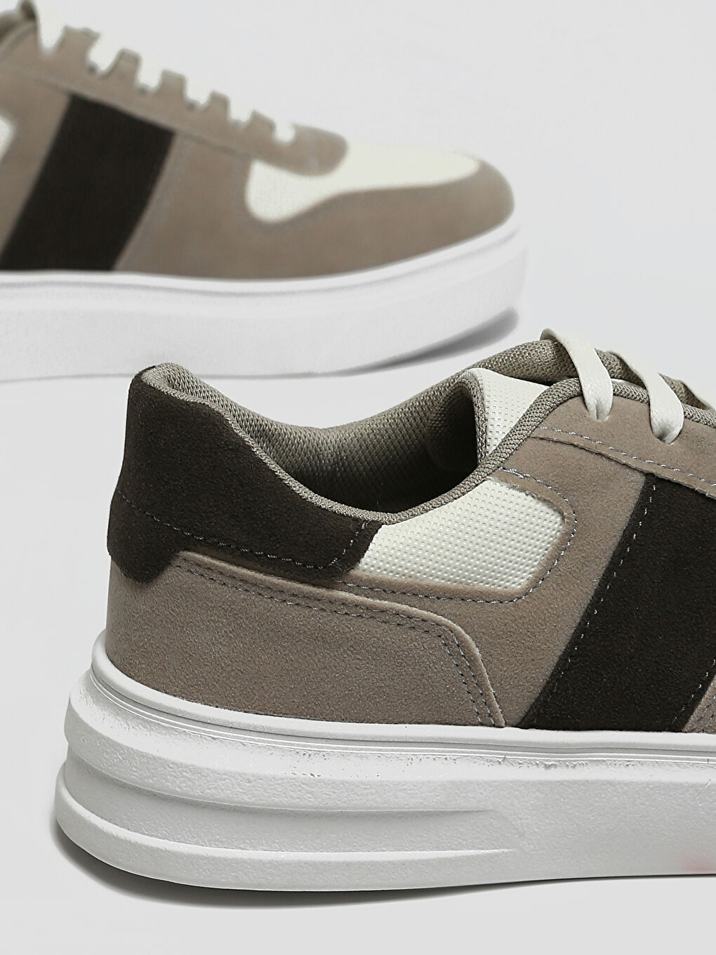 أحذية رياضية رجالي برباط-3