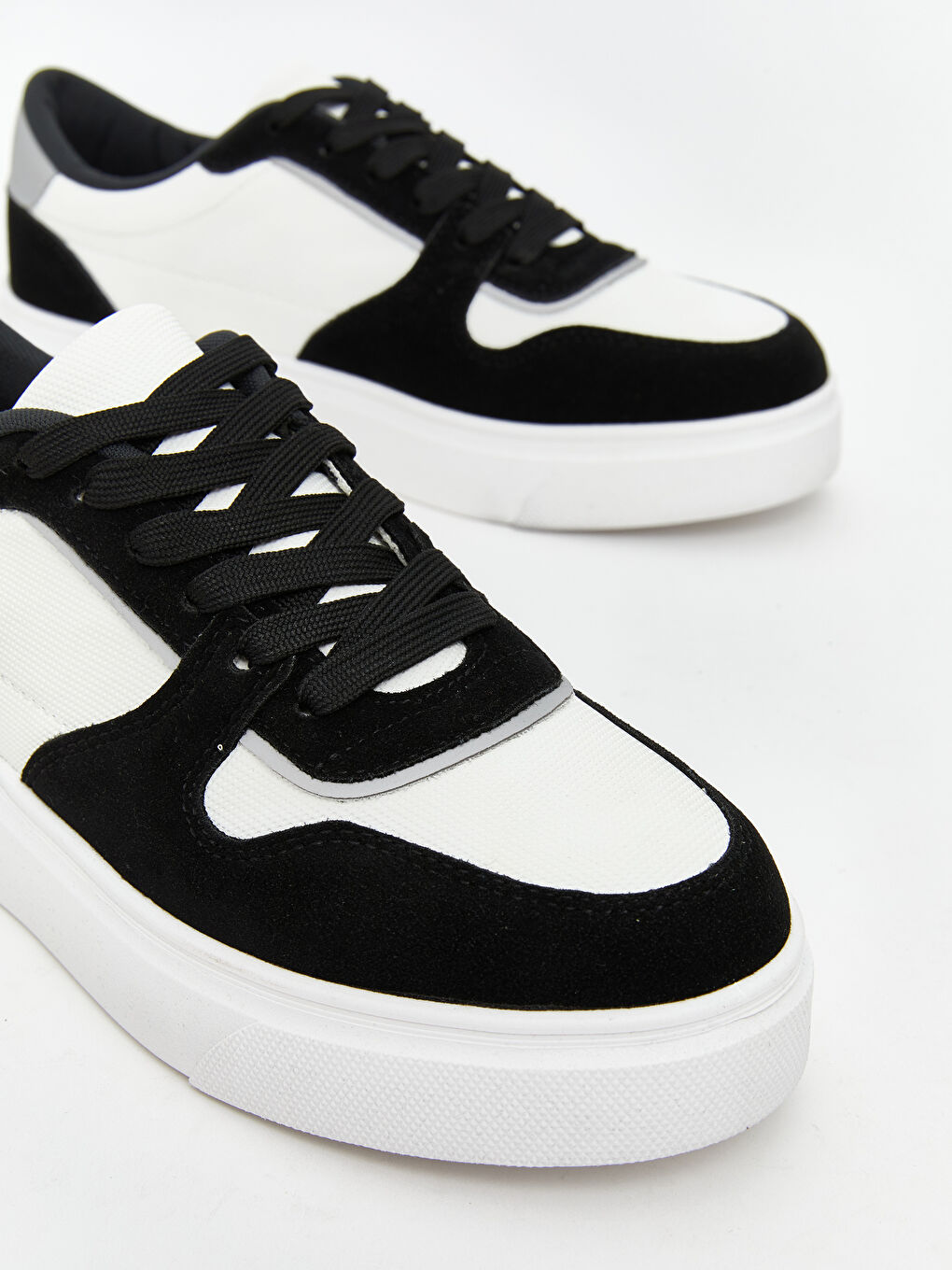 أحذية رياضية رجالي برباط-2