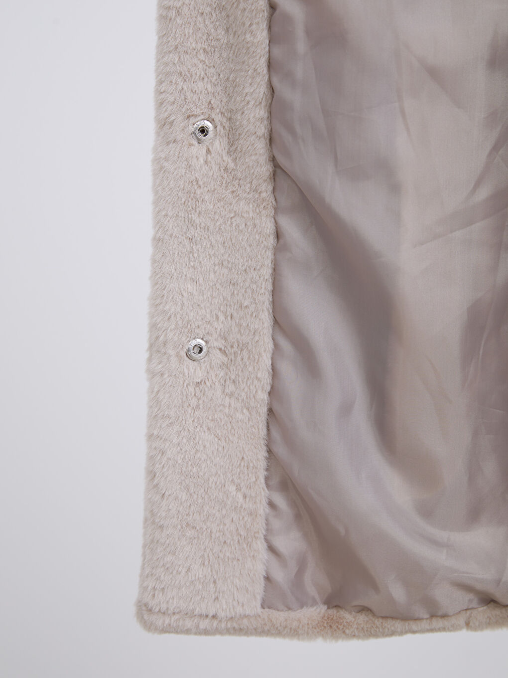 Палто За Жени С Яка Тип Фуния От Изкуствена Кожа-3