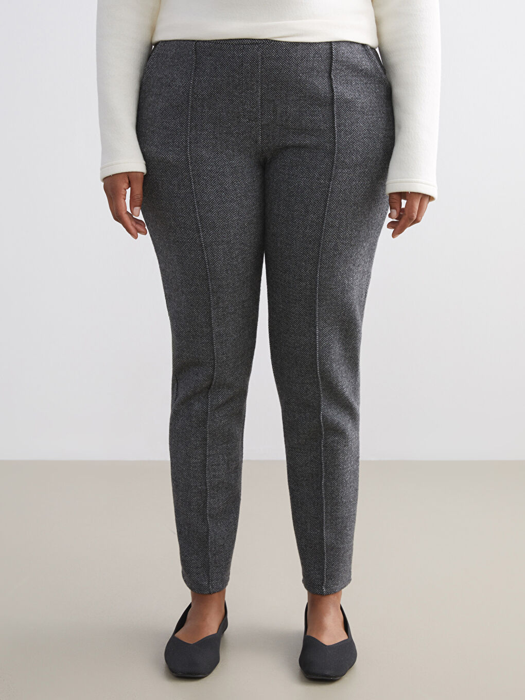 Woman BLACK Trousers-5