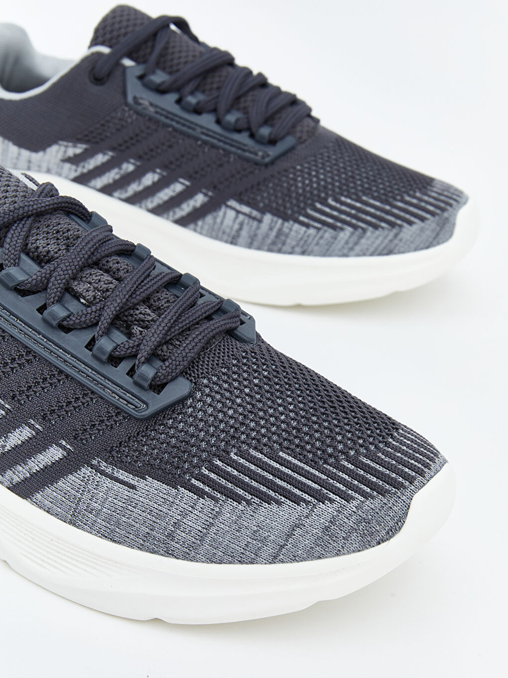 ملف مفصل حذاء رياضي للرجال-2