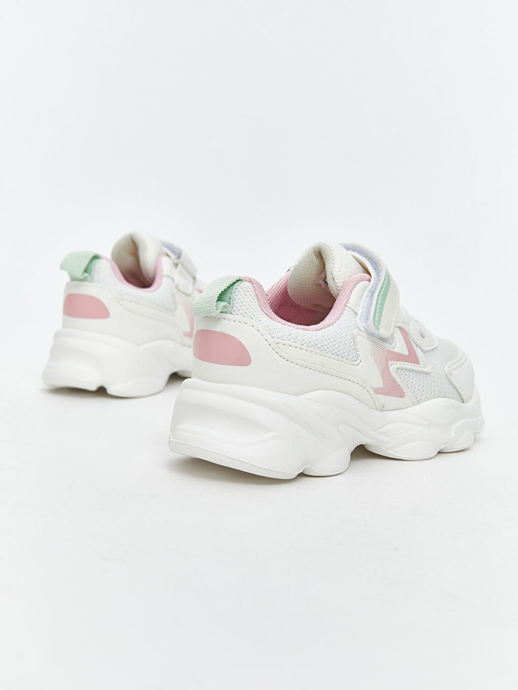 Beyaz Bağcık ve Cırt Cırtlı Kız Bebek Spor Ayakkabı-4