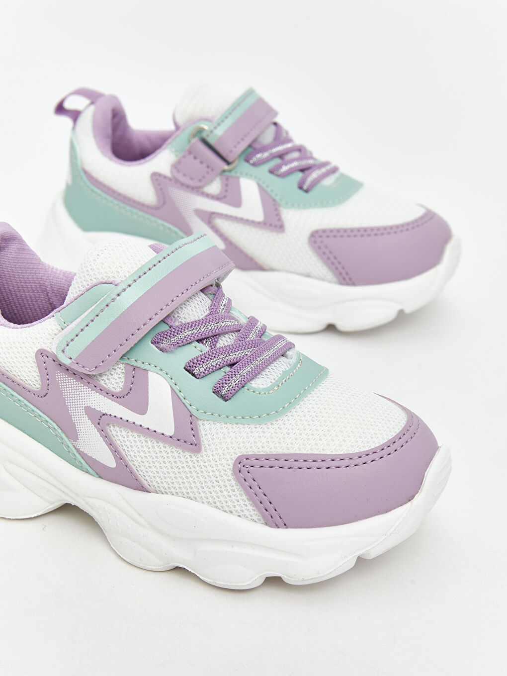 Lila Bağcık ve Cırt Cırtlı Kız Bebek Spor Ayakkabı-2