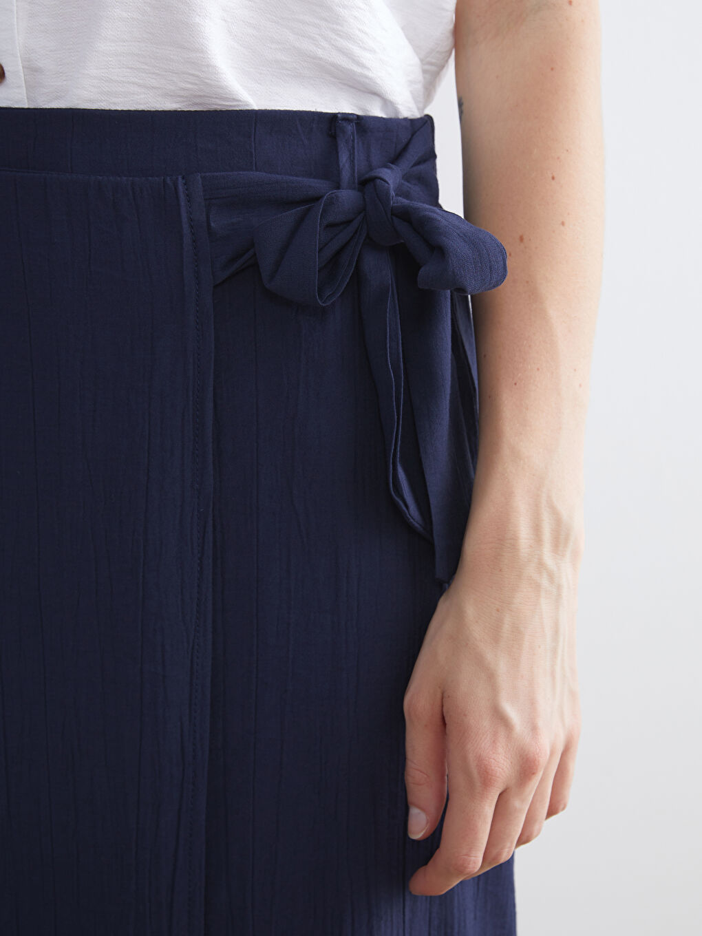 Waist Tie Satin Skirt-5