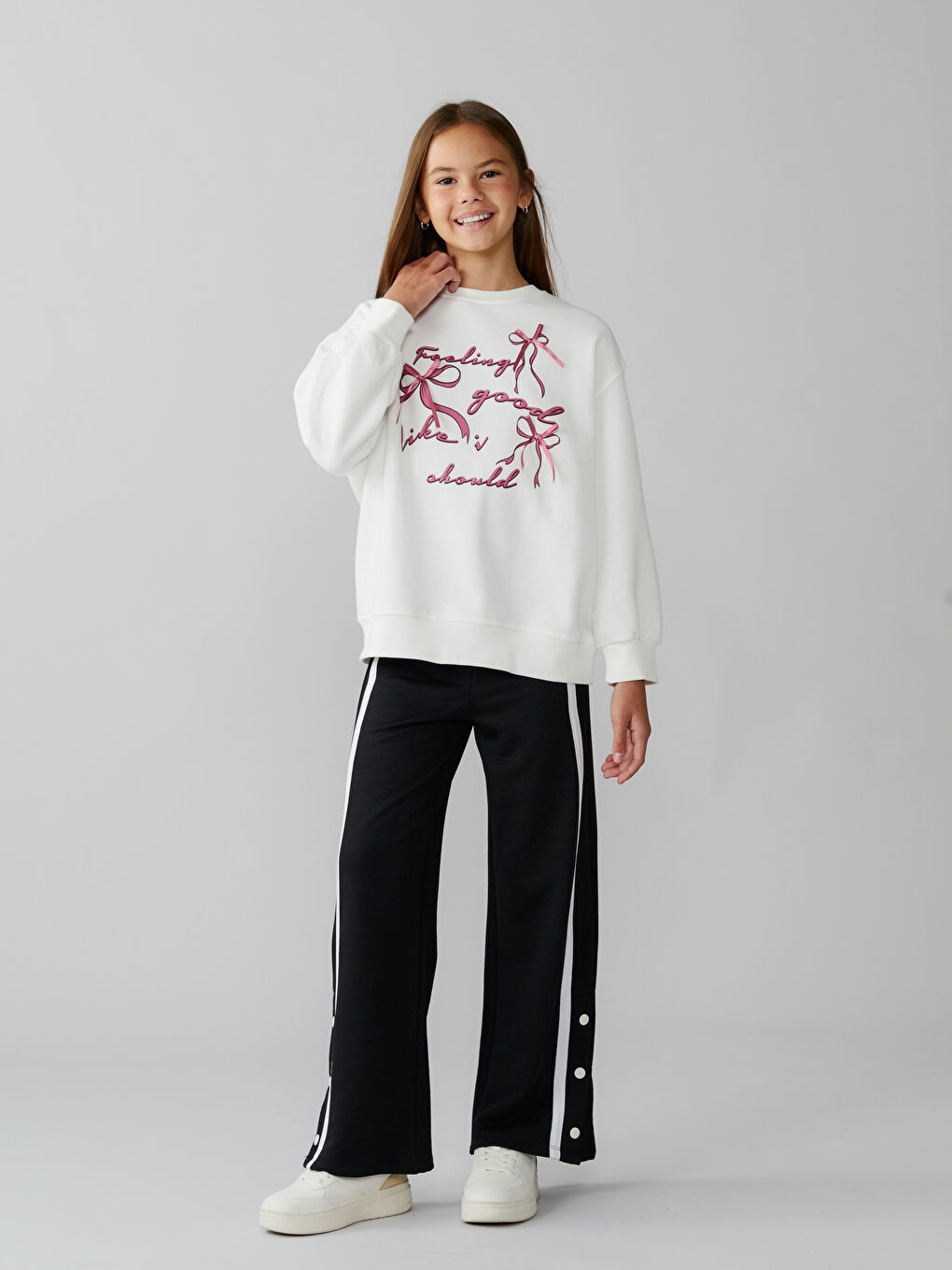 Ekru Fiyonk Baskılı Kız Çocuk Kalın Sweatshirt-1