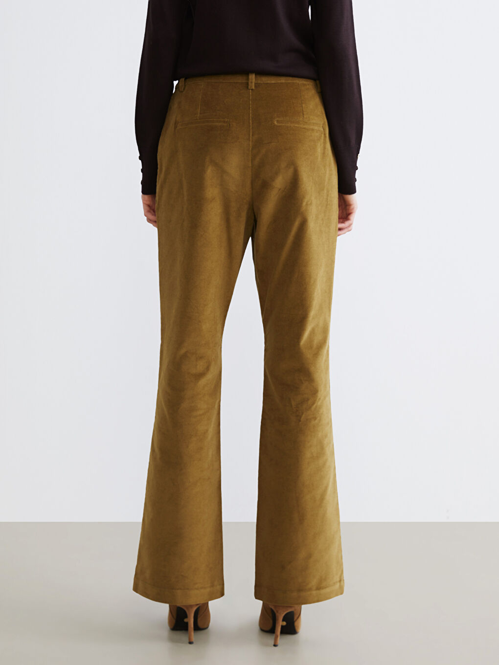 پانتۆڵ مەخمەڵ باریک گەشەدار بۆ ژنان-4