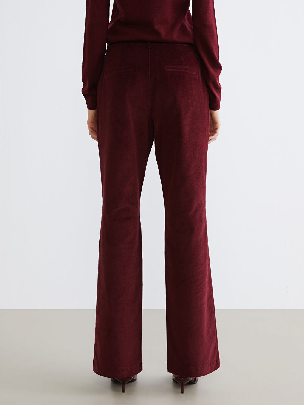 Bordo Dar Fit İspanyol Paça Kadın Kadife Pantolon-3