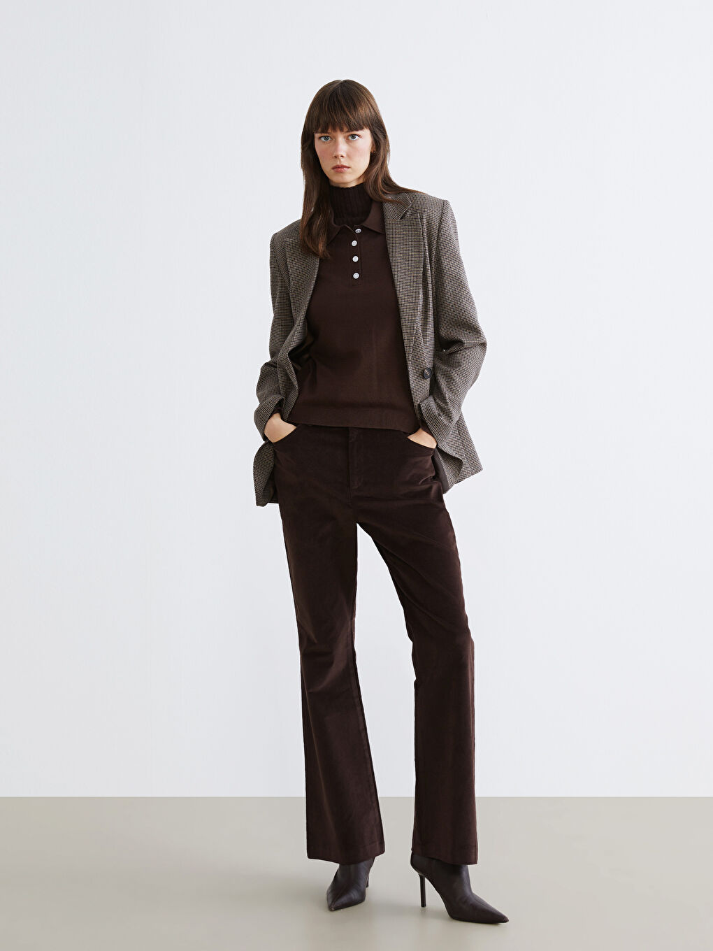 Kahverengi Dar Fit İspanyol Paça Kadın Kadife Pantolon