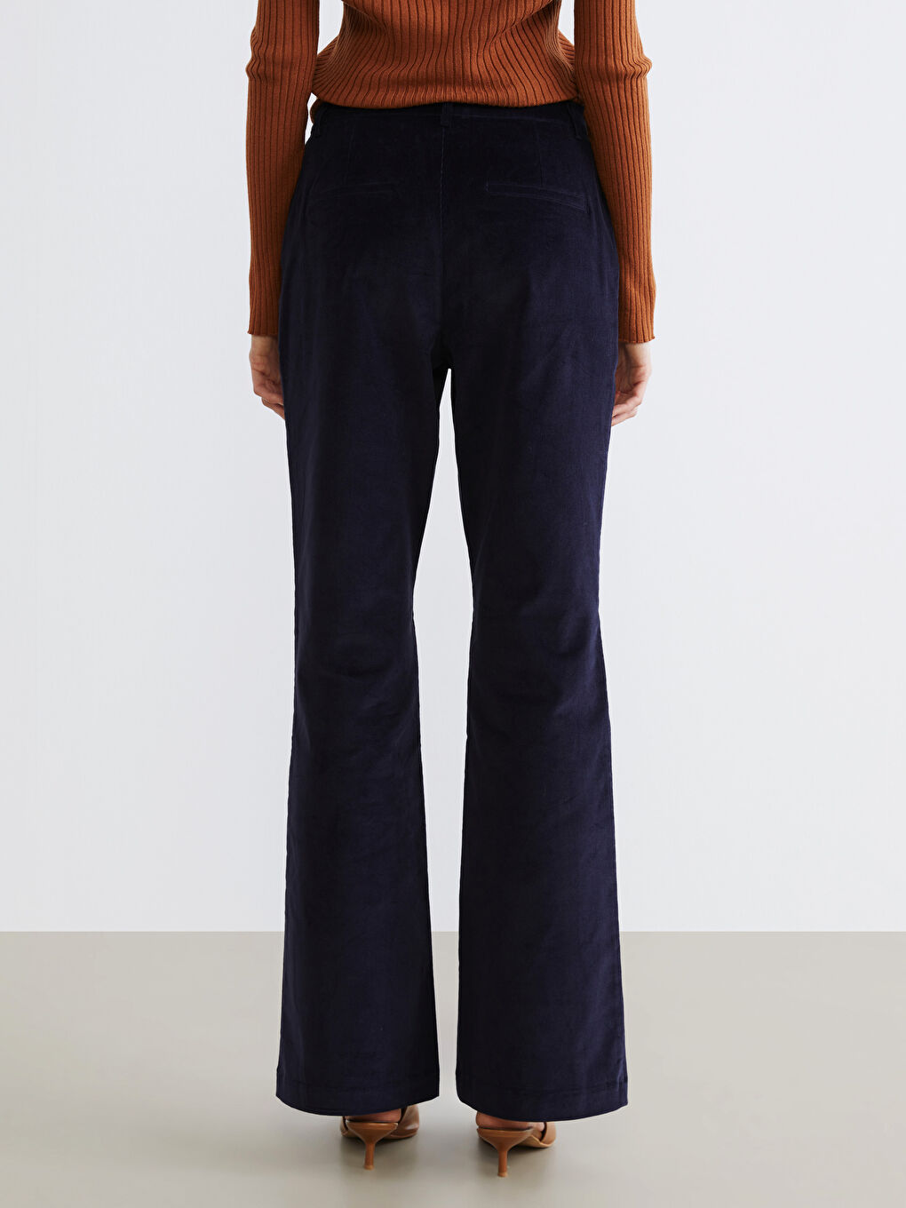 Slim Fit Flared Leg Women's Velvet Trousers-3