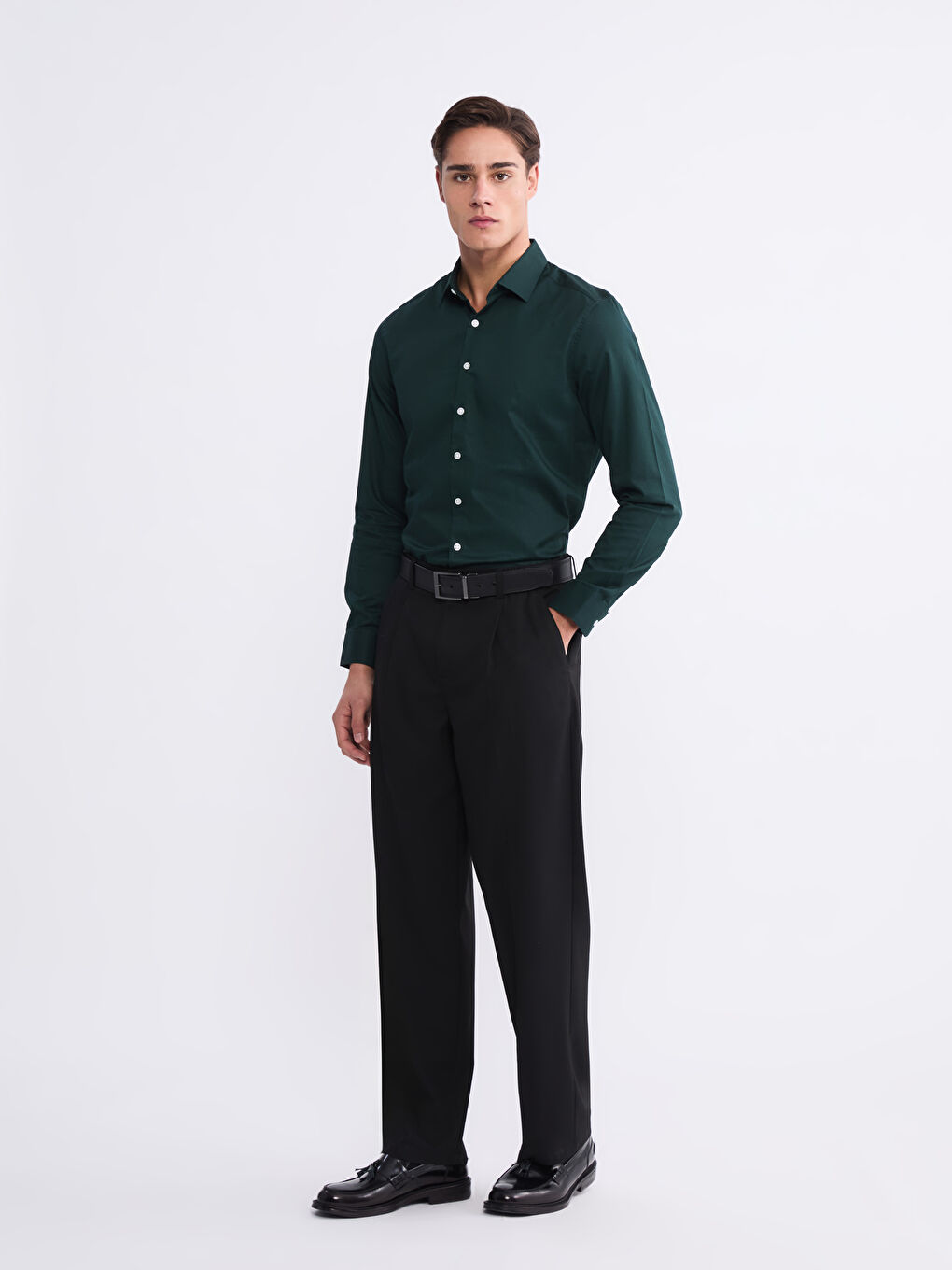 کراس باریک فیت گاباردین بۆ پیاوان-1