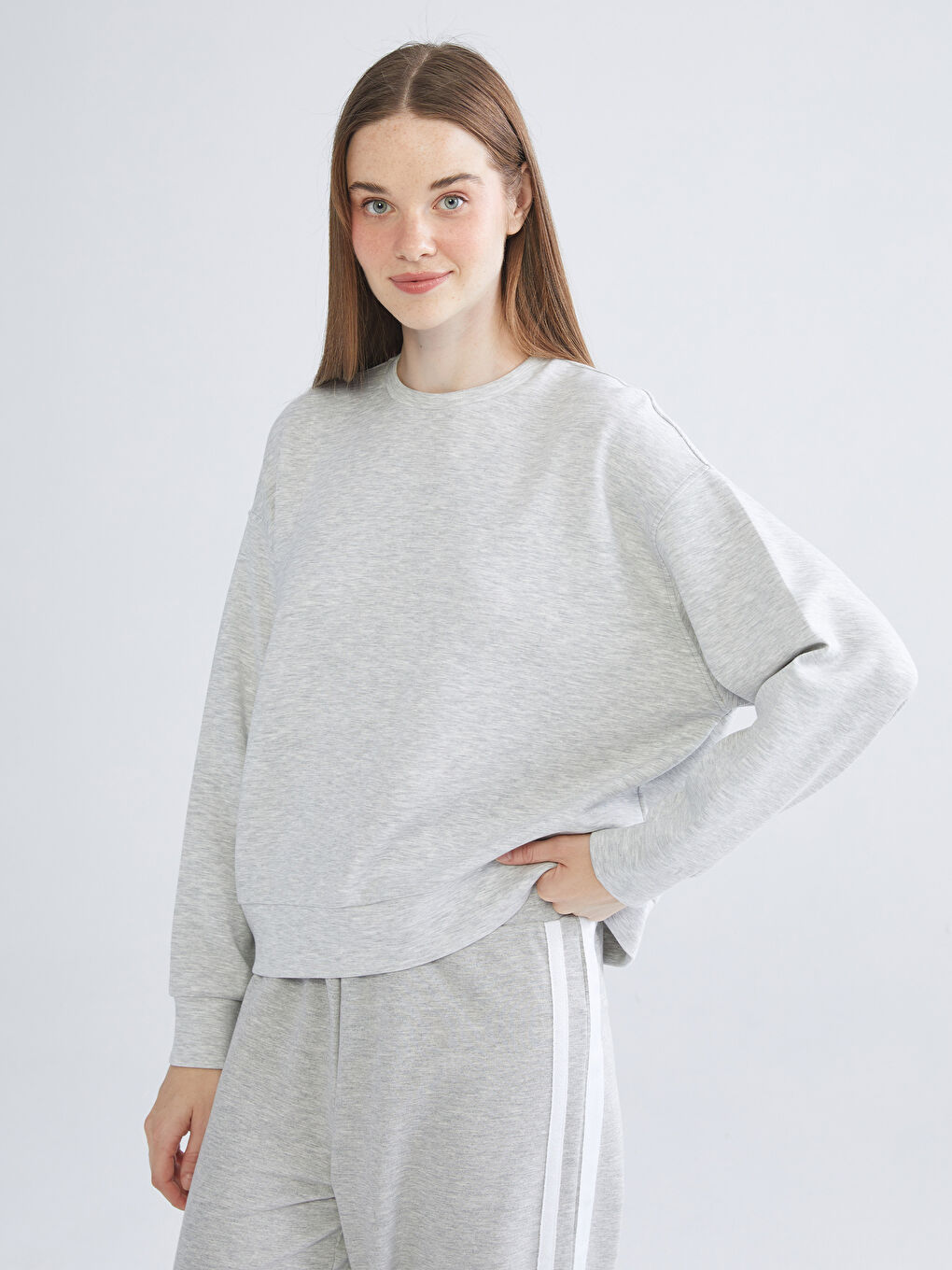 Crew Neck Oversize Women's Thick Sweatshirt