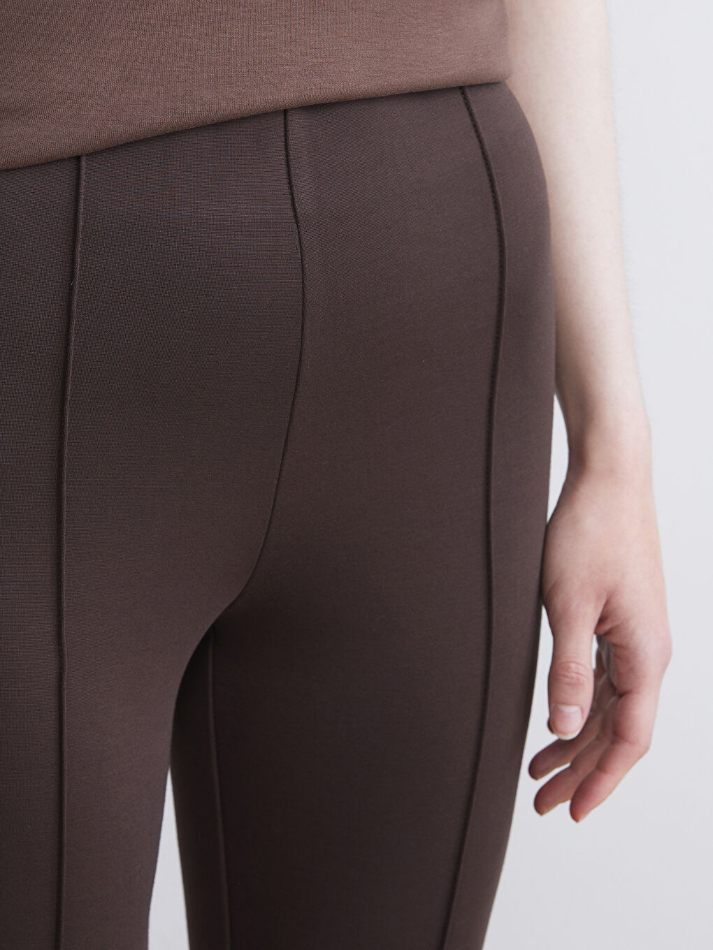 Ekstra Slim Fit Bakljaste Ženske Pantalone-2