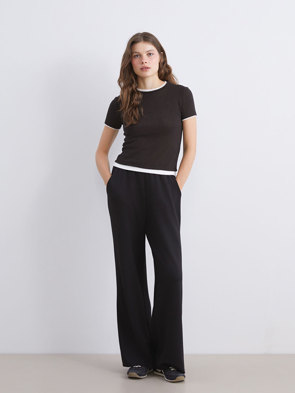 Women's Sweatpants with Elastic Waist