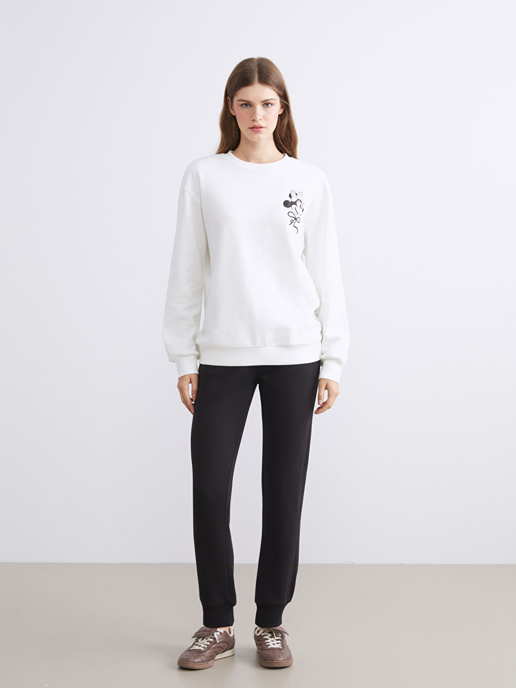 Minnie Mouse Printed Women's Thick Sweatshirt-1