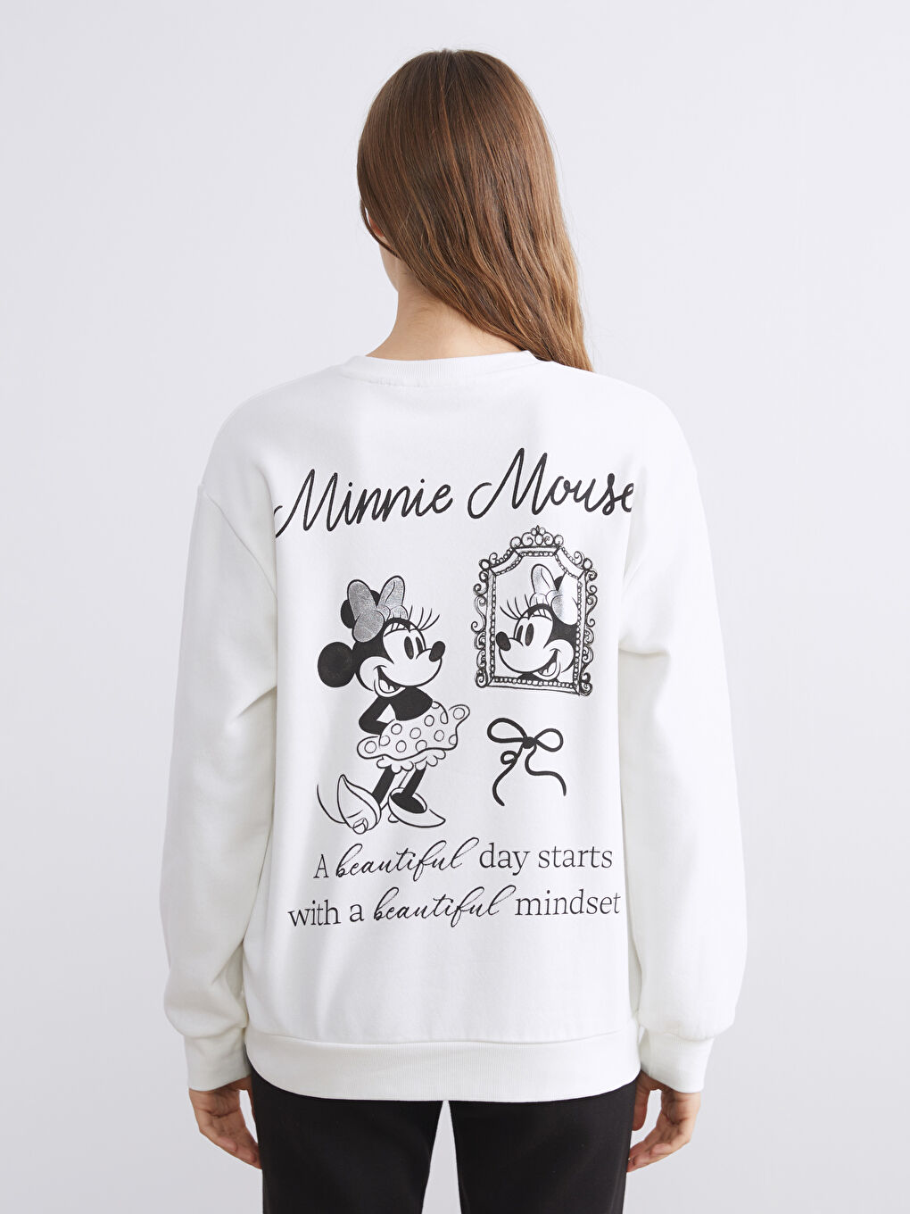 Minnie Mouse Printed Women's Thick Sweatshirt-4