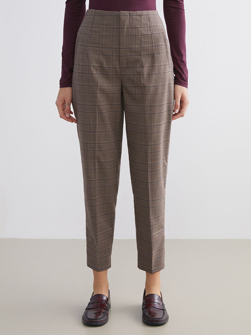 Жена Кафяво Панталон-1