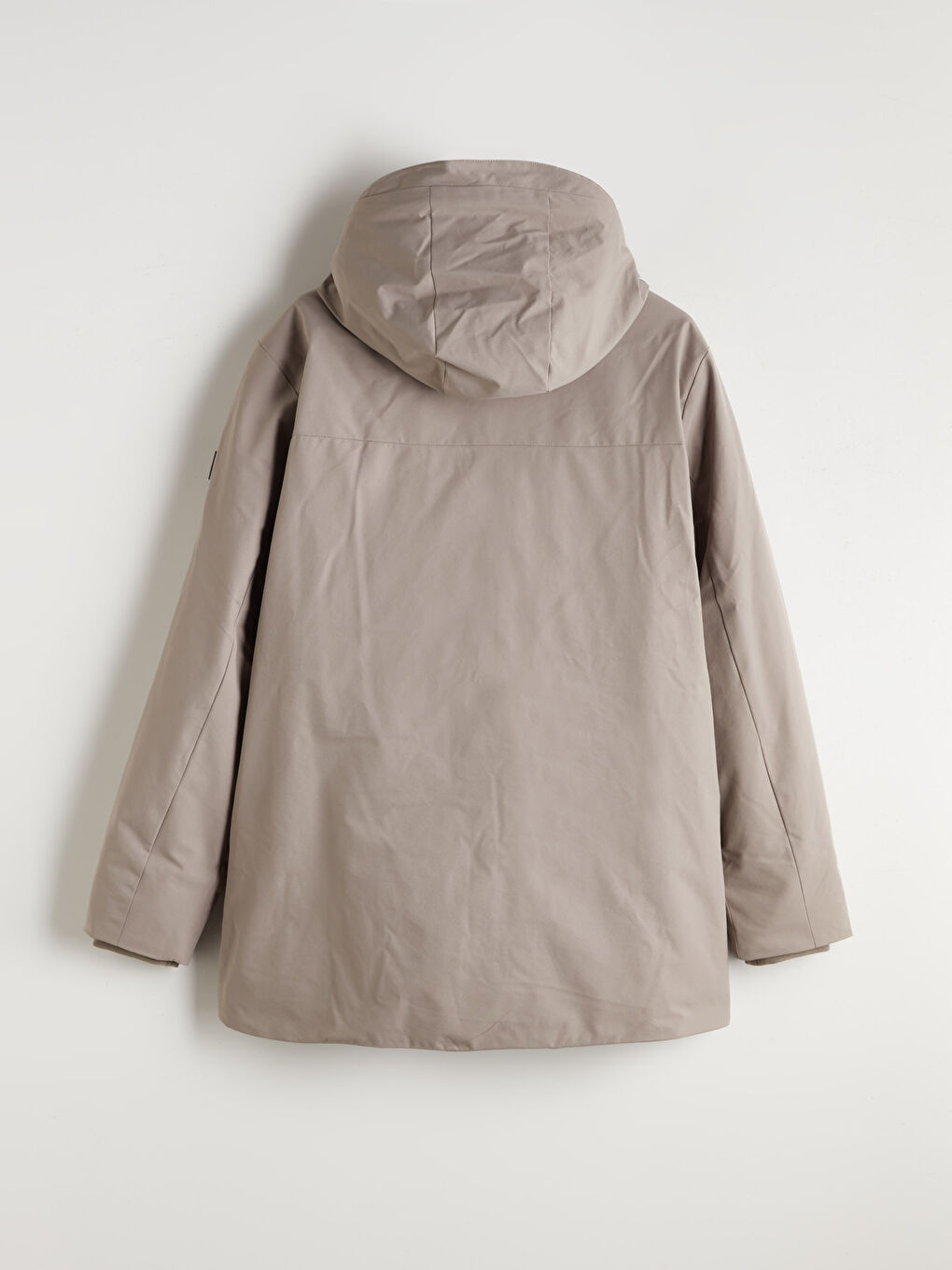 Мужская куртка стандартного кроя с капюшоном-6