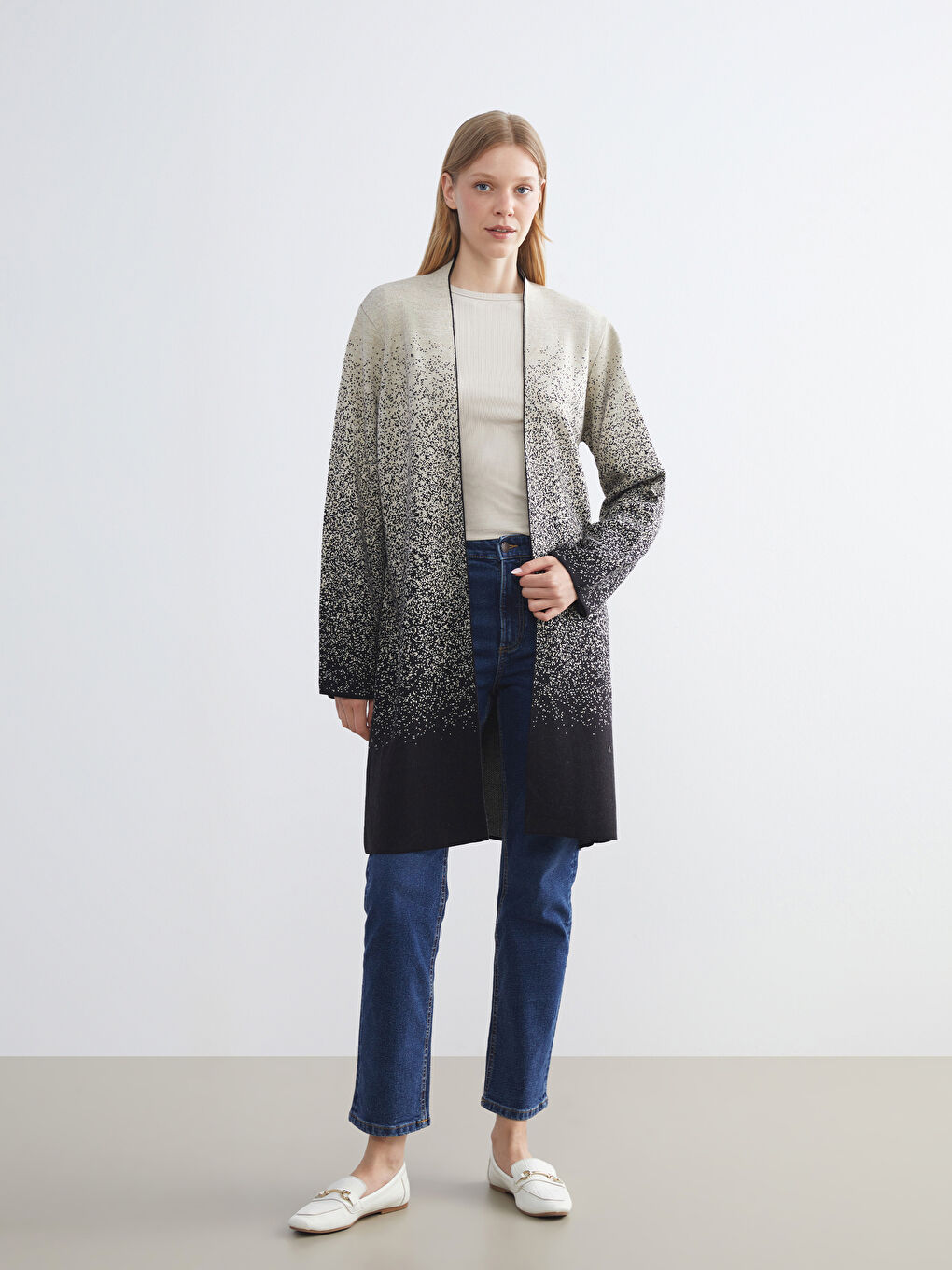 Siyah Şal Yaka Desenli Kadın Triko Hırka-2