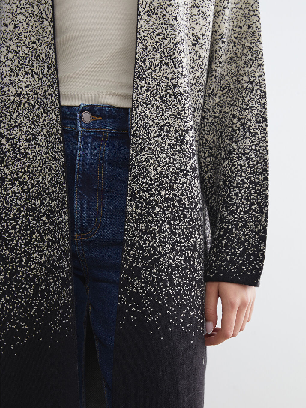 Siyah Şal Yaka Desenli Kadın Triko Hırka-3