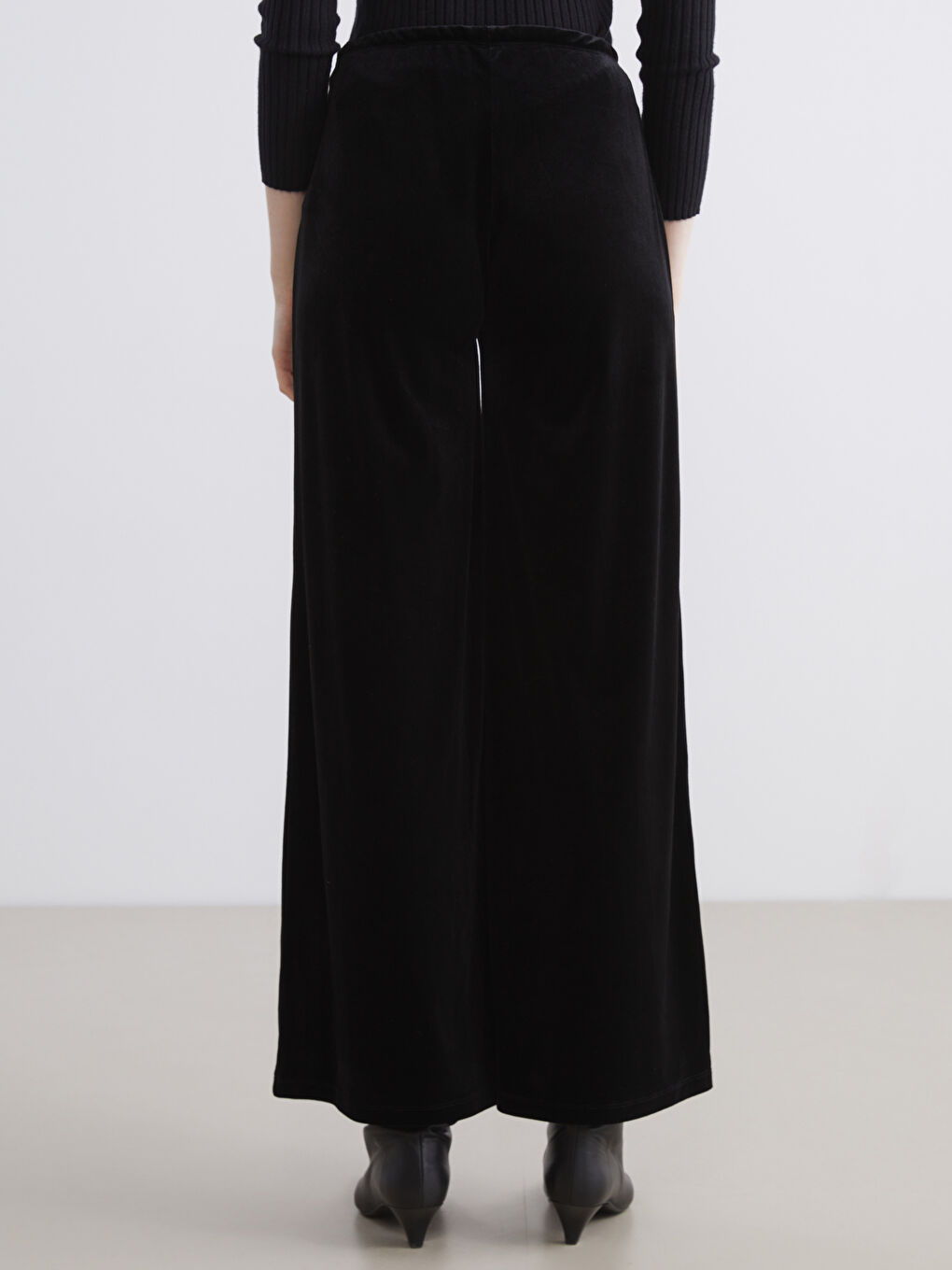 Elasticated Waist Velvet Women's Trousers-3