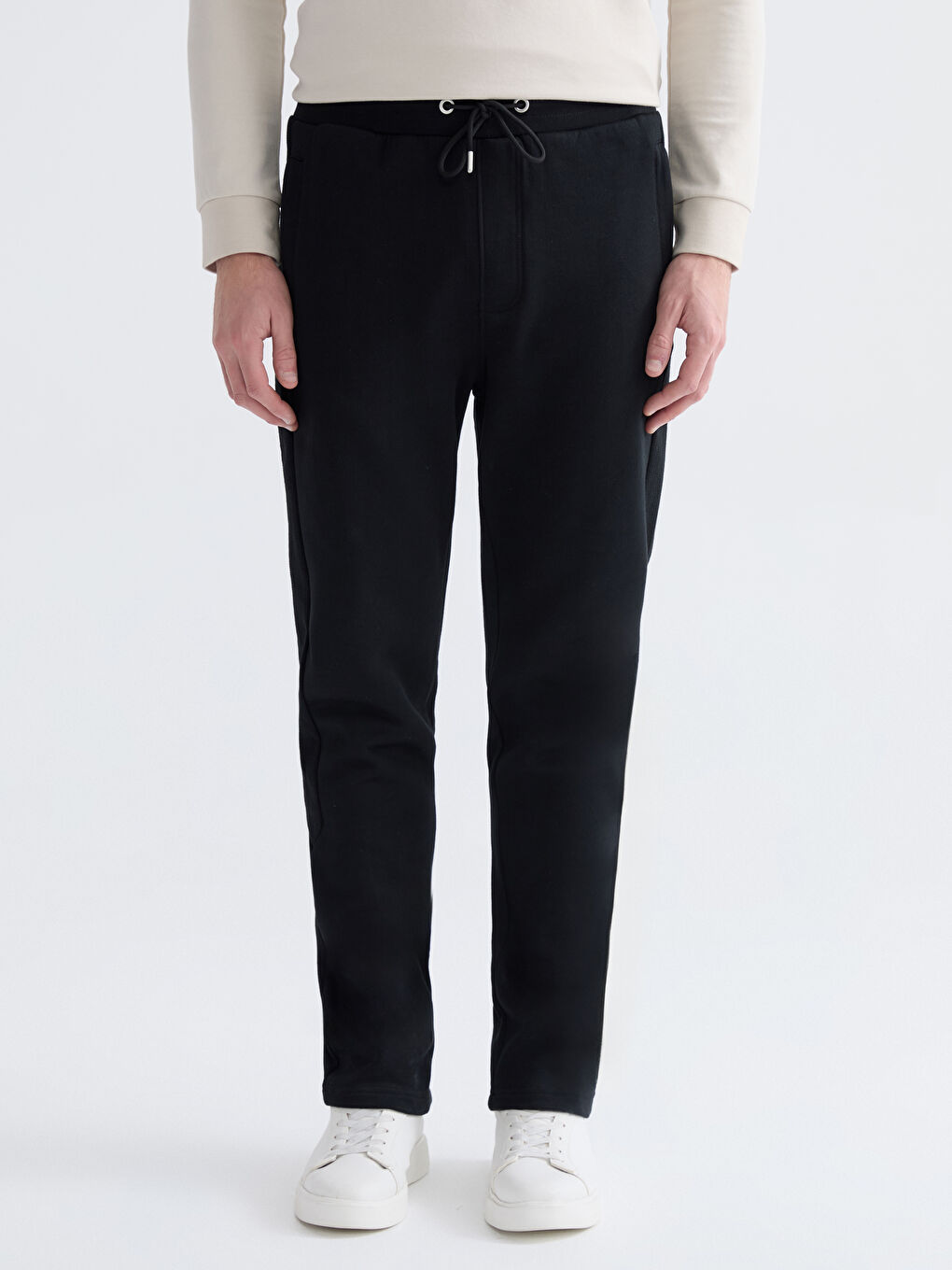 Siyah Standart Kalıp Erkek Eşofman Altı-1