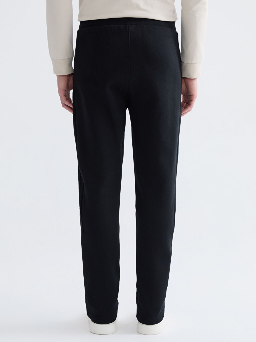 Siyah Standart Kalıp Erkek Eşofman Altı-3