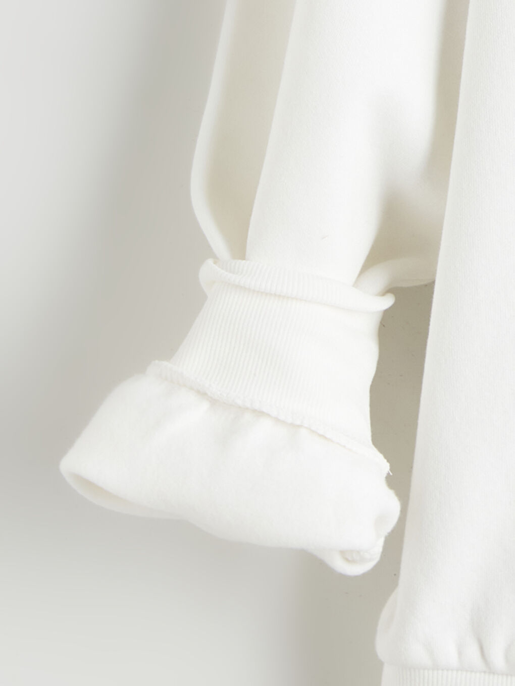 كنزة رياضية بيج فاتح / ايكرو امرأة-5