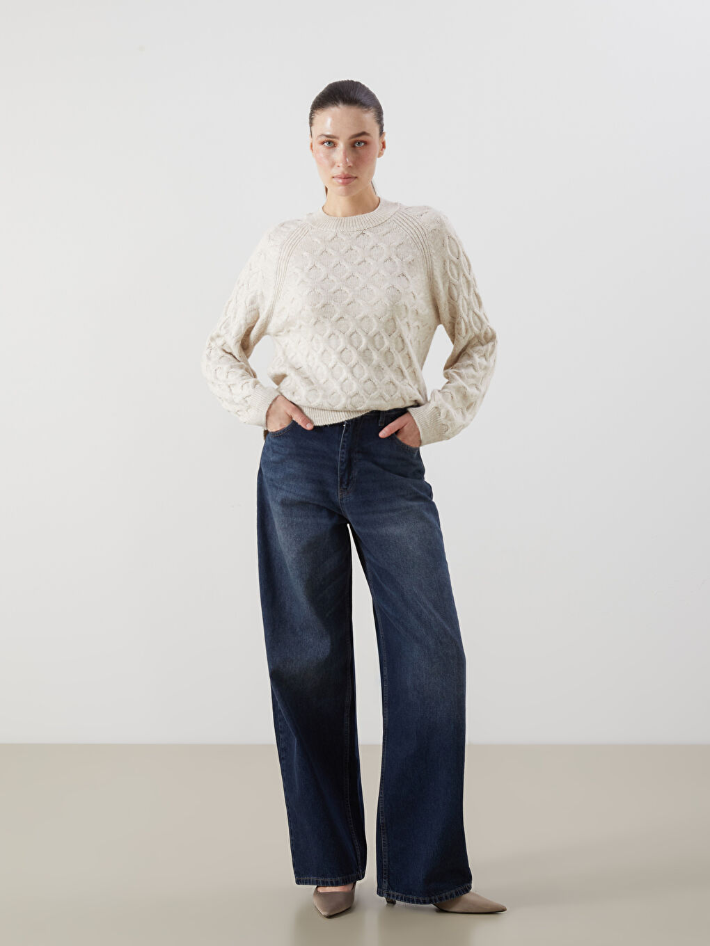 Crew Neck Self-Patterned Women's Knitwear Sweater-2