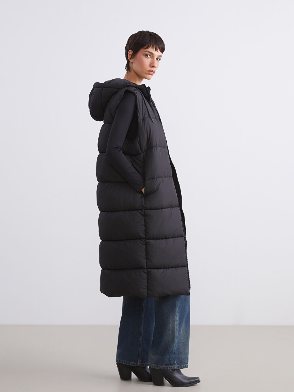 Hooded Women's Puffer Gilet
