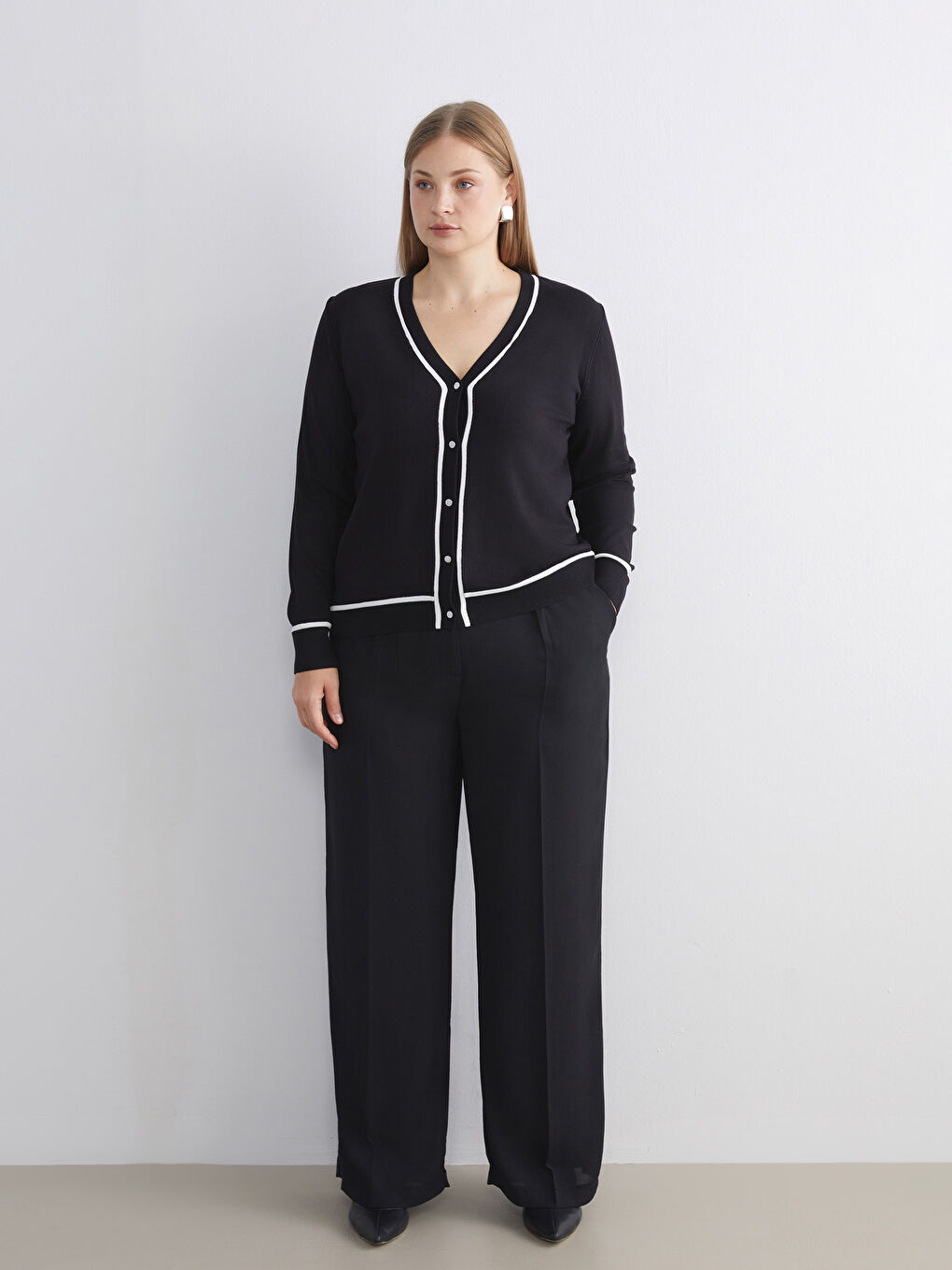 Cardigan en Tricot à Encolure en V pour Femmes-5