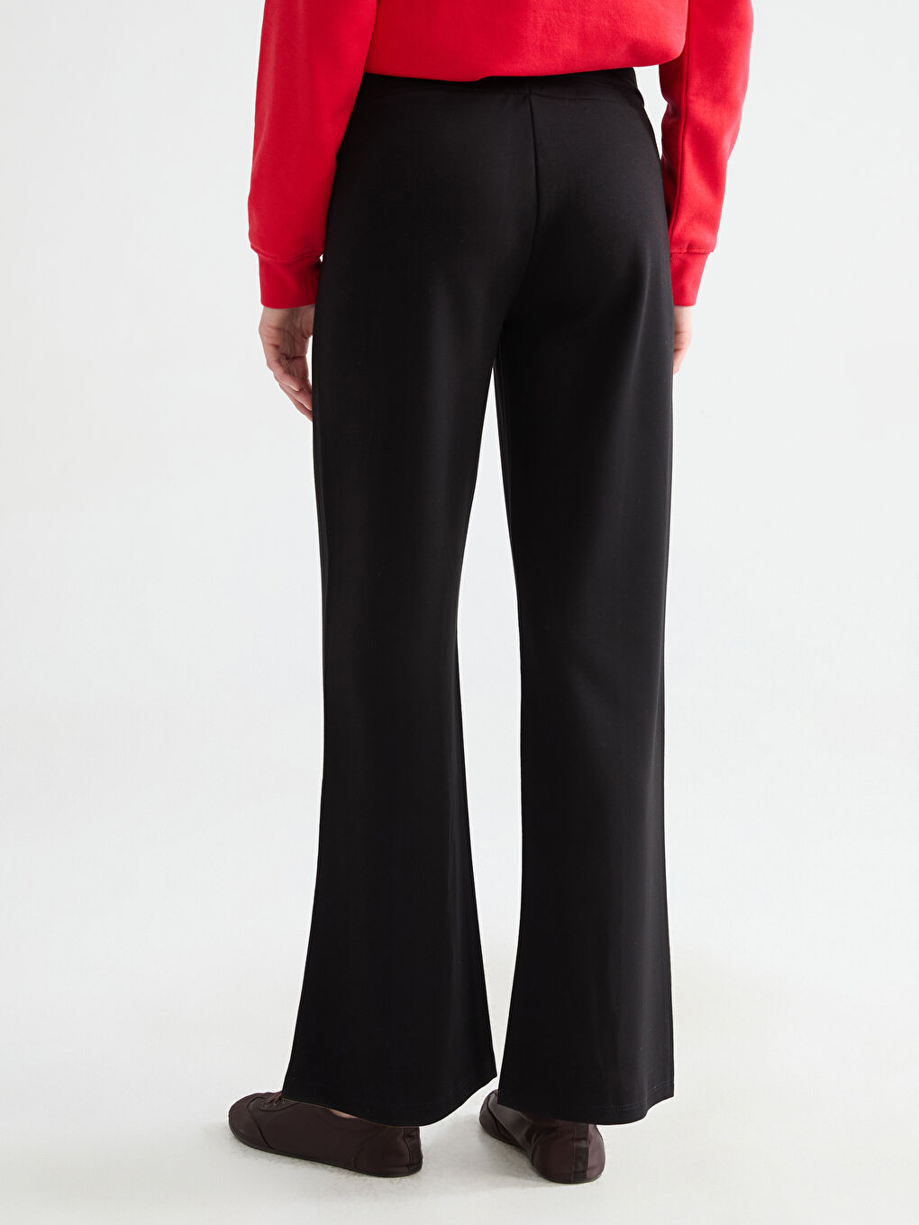 Woman BLACK Sweatpants-3