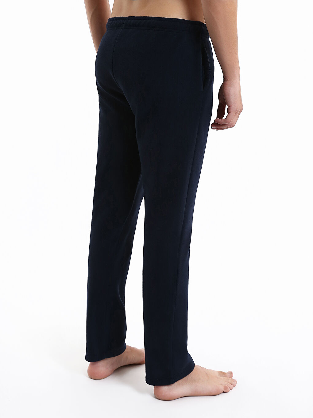 طقم بيجامة رجالي بقصة عادية-4