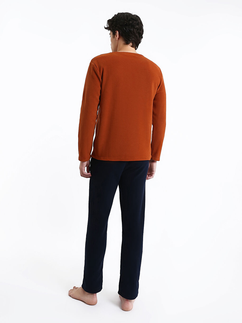 طقم بيجامة رجالي بقصة عادية-4