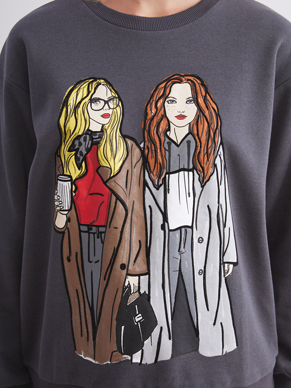 سویتشێرت چاپکراوی ئۆڤەرسایز ئه‌ستووری ژنان-2