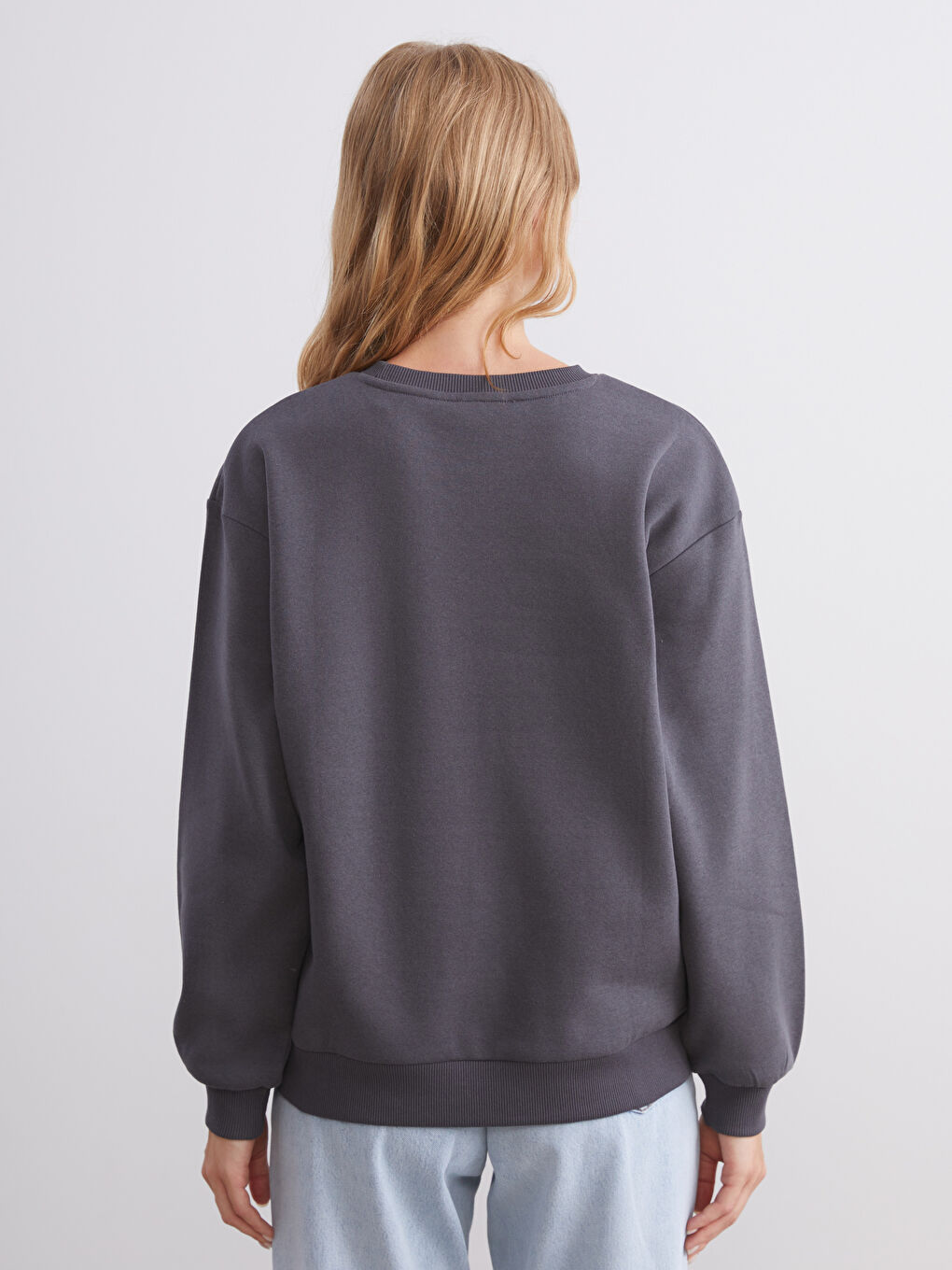 سویتشێرت چاپکراوی ئۆڤەرسایز ئه‌ستووری ژنان-3