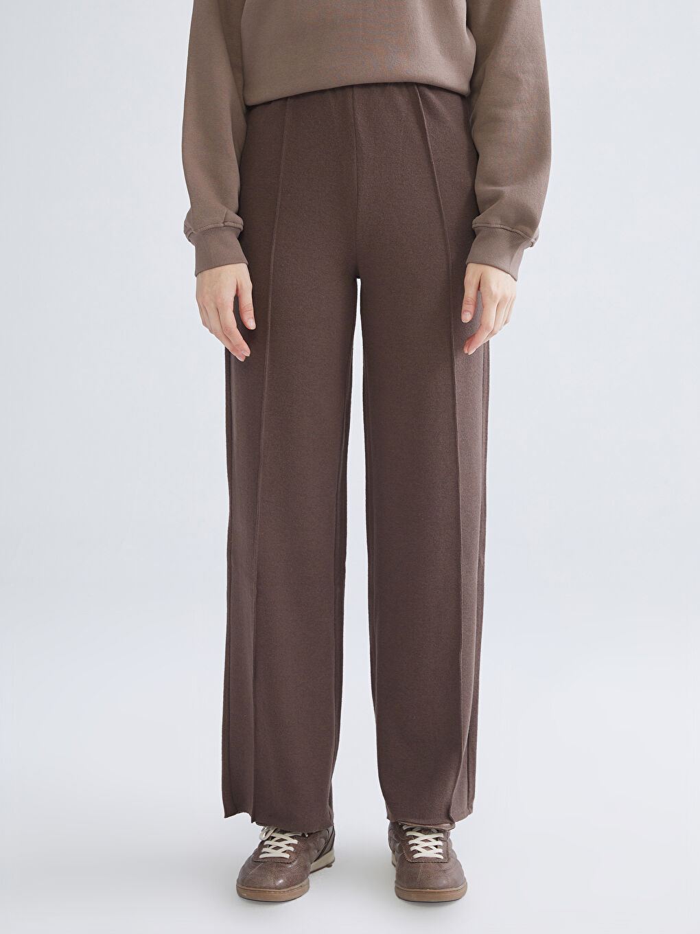 Elasticated Waist Wide Leg Women's Sweatpants-1