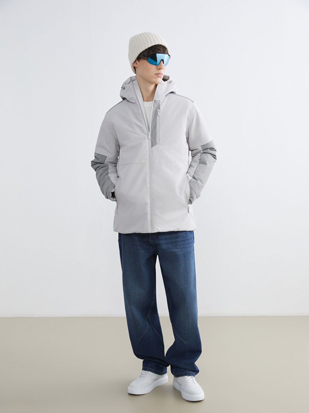 ерлерге арналған стандартты пішім капюшонды шаңғы күрткесі-1