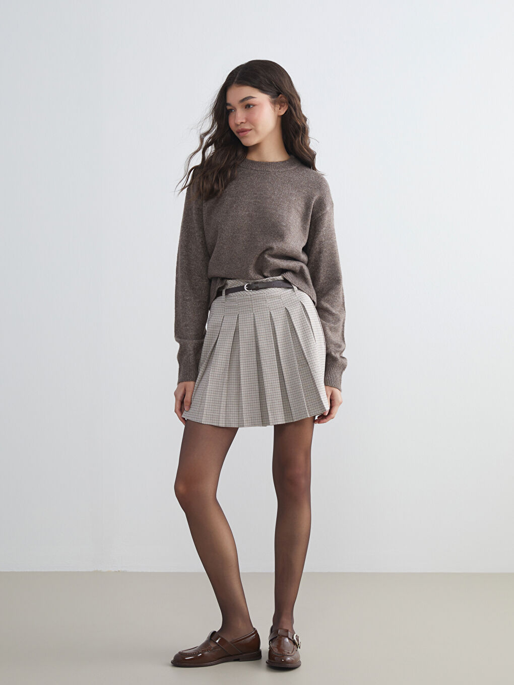 Crew Neck Women's Knitwear Sweater-1