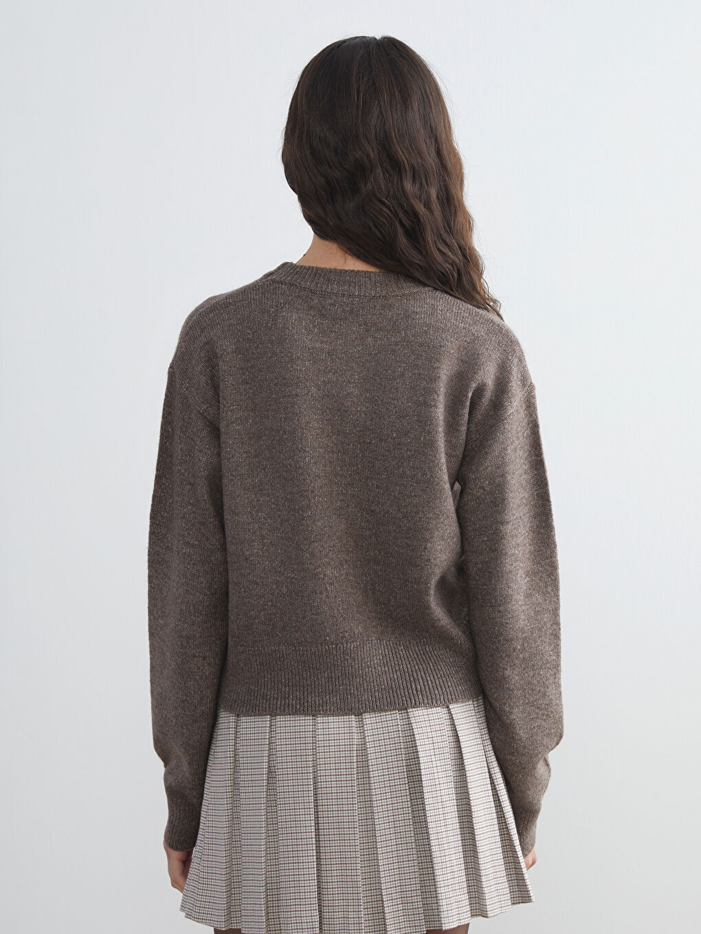 Crew Neck Women's Knitwear Sweater-3