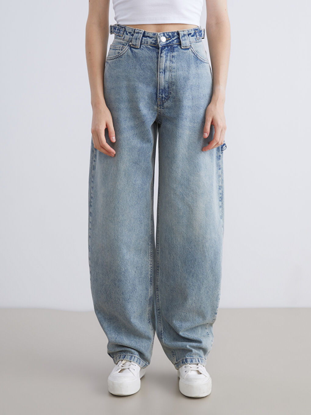 Baggy Fit Women's Jeans-2