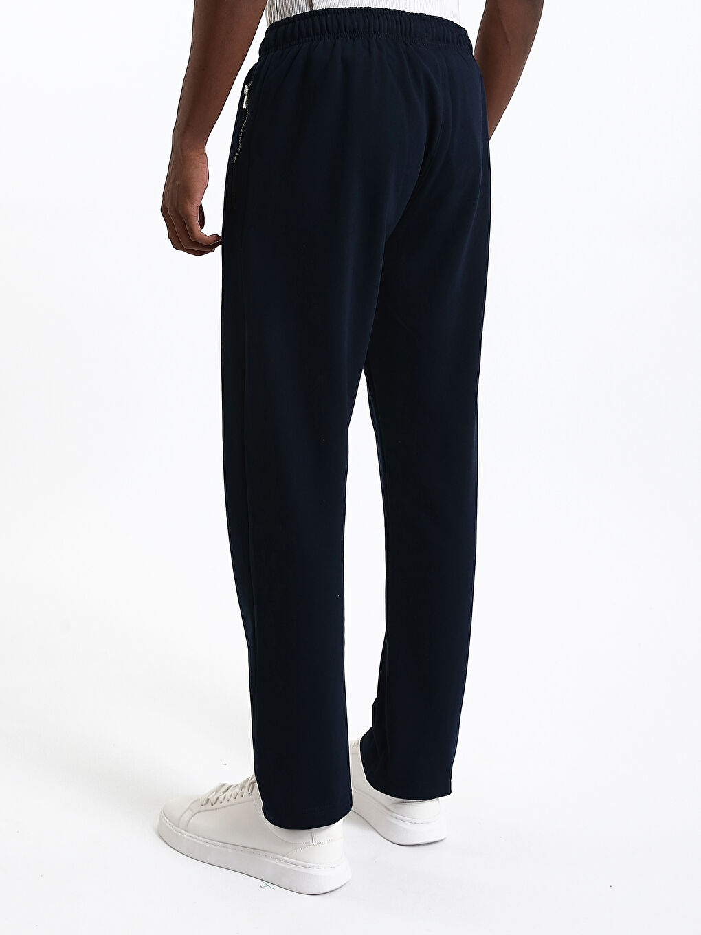 Standard Fit Men's Sweatpants-8