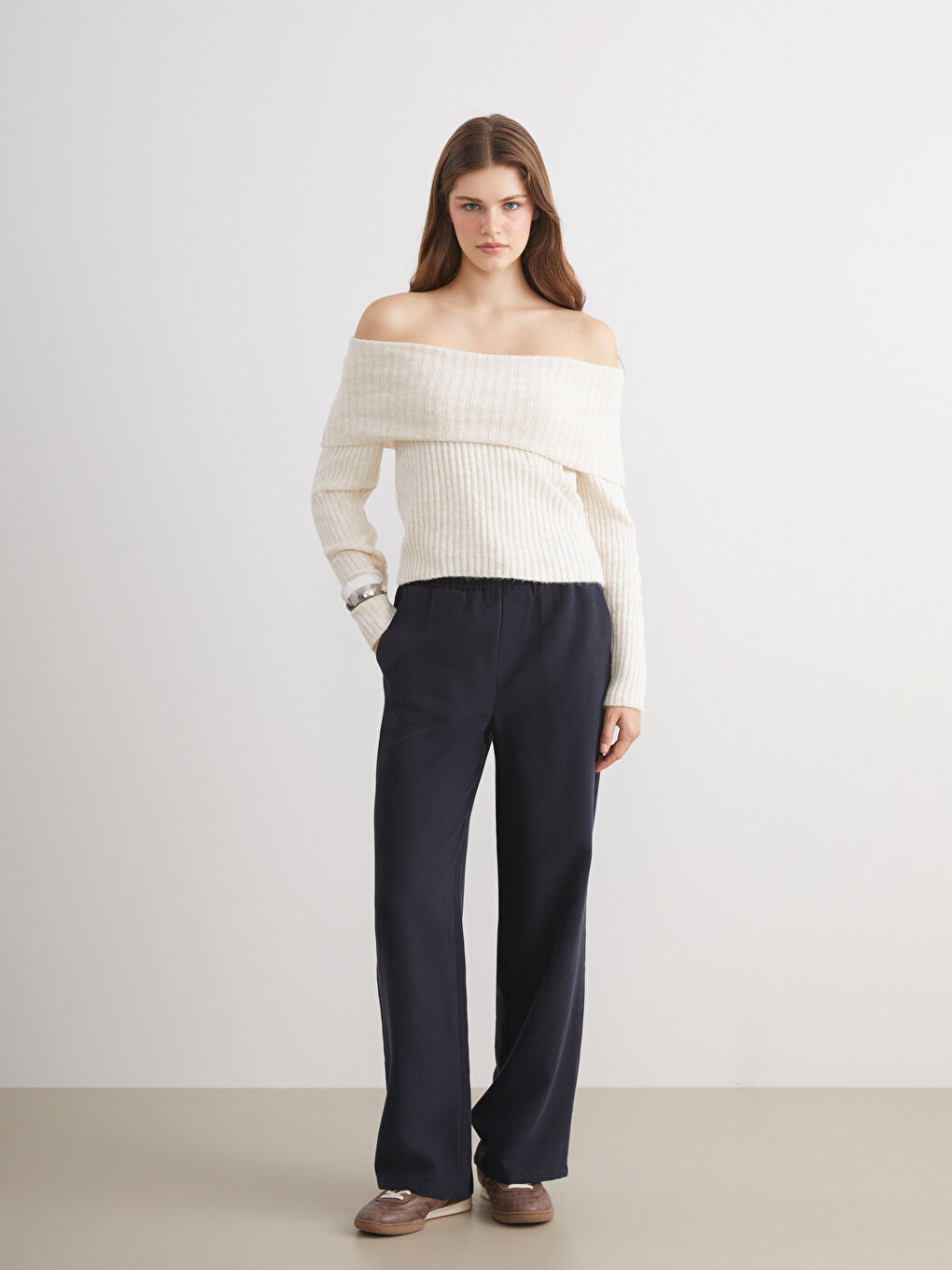 Slash Neck Women's Knitwear Sweater-1