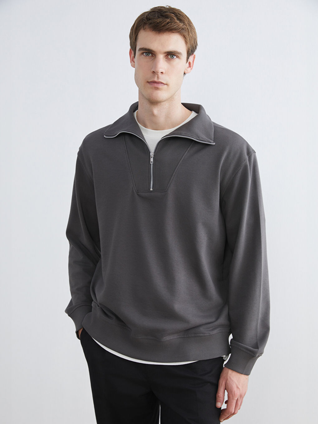 Antrasit Fermuarlı Dik Yaka Erkek Sweatshirt